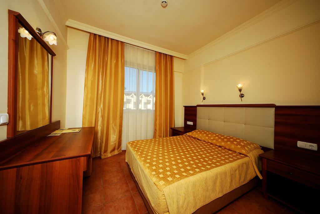 Luna Beach Deluxe Hotel Marmaris Habitación foto